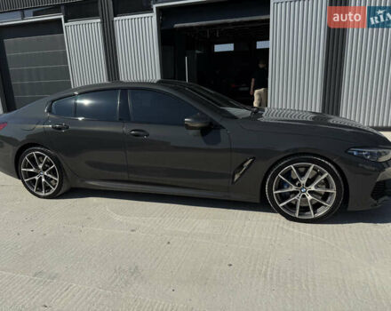 Серый БМВ 8 Series Gran Coupe, объемом двигателя 4.39 л и пробегом 81 тыс. км за 64500 $, фото 6 на Automoto.ua