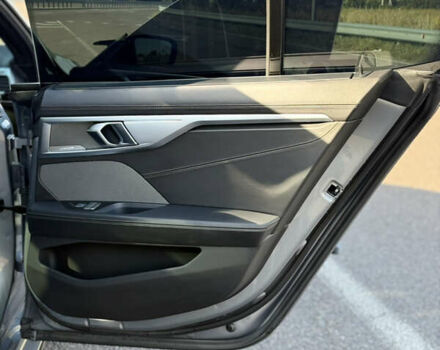 Сірий БМВ 8 Series Gran Coupe, об'ємом двигуна 3 л та пробігом 34 тис. км за 64999 $, фото 52 на Automoto.ua