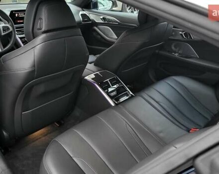 Синий БМВ 8 Series Gran Coupe, объемом двигателя 4.39 л и пробегом 63 тыс. км за 68900 $, фото 15 на Automoto.ua
