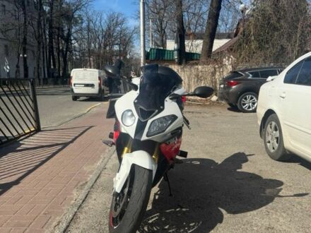 БМВ Другая 2012 в Киеве на Automoto.ua БМВ Другая, объемом двигателя 1 л и пробегом 0 тыс. км за 13000 $, фото 1 на Automoto.ua