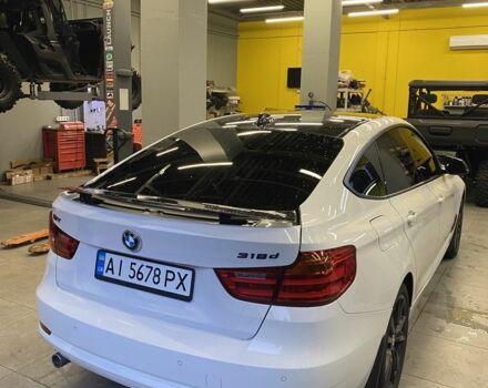 Белый БМВ Gran Turismo, объемом двигателя 2 л и пробегом 280 тыс. км за 14400 $, фото 4 на Automoto.ua