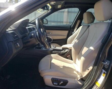 Серый БМВ Gran Turismo, объемом двигателя 2 л и пробегом 120 тыс. км за 3800 $, фото 7 на Automoto.ua