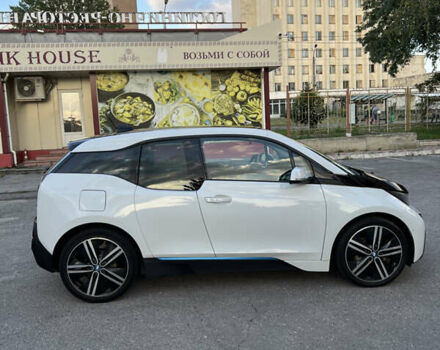 Белый БМВ И3, объемом двигателя 0 л и пробегом 142 тыс. км за 8900 $, фото 3 на Automoto.ua