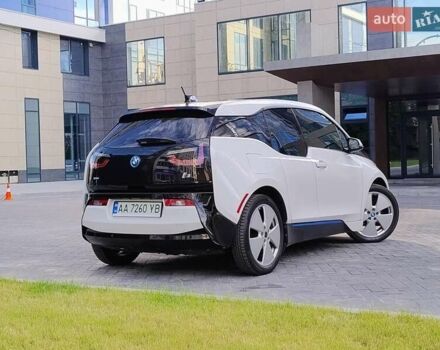 Білий БМВ І3, об'ємом двигуна 0 л та пробігом 101 тис. км за 8500 $, фото 11 на Automoto.ua