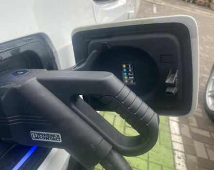 Белый БМВ И3, объемом двигателя 0 л и пробегом 90 тыс. км за 7999 $, фото 11 на Automoto.ua