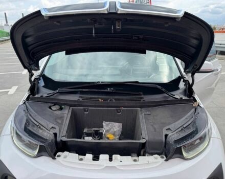 Белый БМВ И3, объемом двигателя 0 л и пробегом 138 тыс. км за 13500 $, фото 11 на Automoto.ua