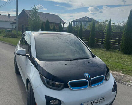 Белый БМВ И3, объемом двигателя 0.65 л и пробегом 142 тыс. км за 10500 $, фото 3 на Automoto.ua