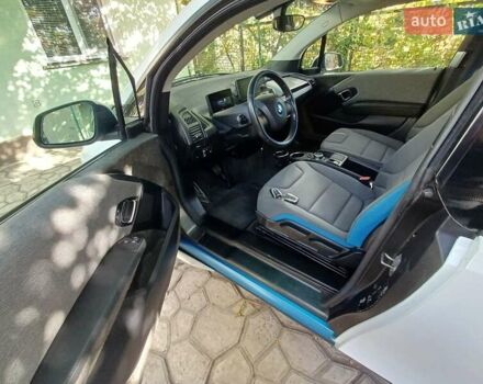 Белый БМВ И3, объемом двигателя 0 л и пробегом 107 тыс. км за 8300 $, фото 7 на Automoto.ua