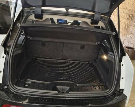 Белый БМВ И3, объемом двигателя 0 л и пробегом 82 тыс. км за 9100 $, фото 4 на Automoto.ua