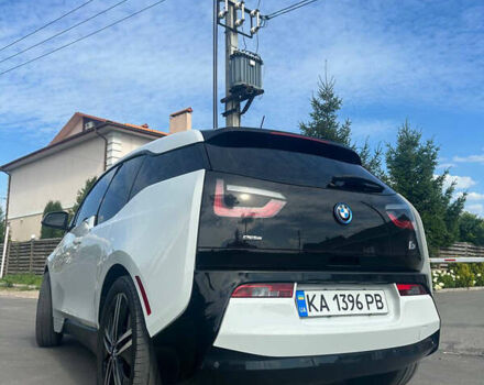 Белый БМВ И3, объемом двигателя 0.65 л и пробегом 142 тыс. км за 10500 $, фото 8 на Automoto.ua