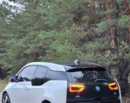 БМВ И3 2014 в Днепре (Днепропетровске) на Automoto.ua Белый БМВ И3, объемом двигателя 0 л и пробегом 145 тыс. км за 9200 $, фото 6 на Automoto.ua