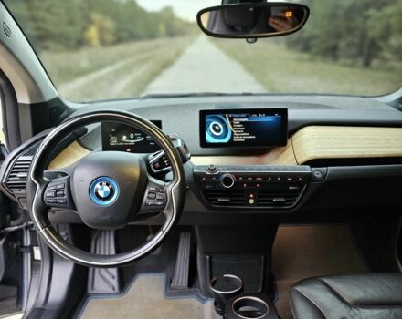 БМВ И3 2014 в Днепре (Днепропетровске) на Automoto.ua Белый БМВ И3, объемом двигателя 0 л и пробегом 145 тыс. км за 9200 $, фото 10 на Automoto.ua