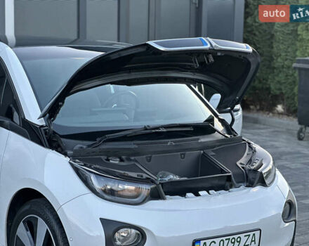 Белый БМВ И3, объемом двигателя 0 л и пробегом 161 тыс. км за 8500 $, фото 9 на Automoto.ua