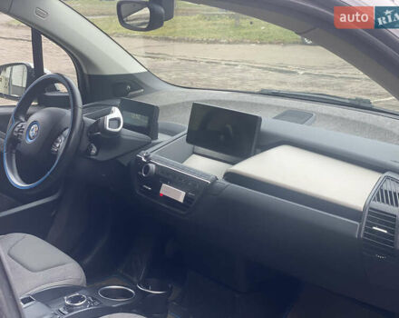 Белый БМВ И3, объемом двигателя 0 л и пробегом 90 тыс. км за 7999 $, фото 15 на Automoto.ua