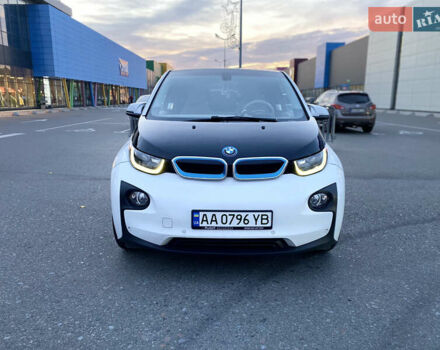 Белый БМВ И3, объемом двигателя 0 л и пробегом 128 тыс. км за 7100 $, фото 1 на Automoto.ua