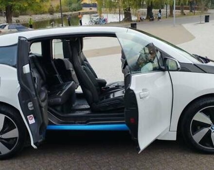 Белый БМВ И3, объемом двигателя 0 л и пробегом 169 тыс. км за 8254 $, фото 15 на Automoto.ua