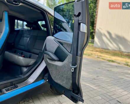 Белый БМВ И3, объемом двигателя 0 л и пробегом 90 тыс. км за 9950 $, фото 23 на Automoto.ua