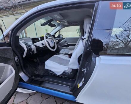 Белый БМВ И3, объемом двигателя 0 л и пробегом 65 тыс. км за 8800 $, фото 2 на Automoto.ua