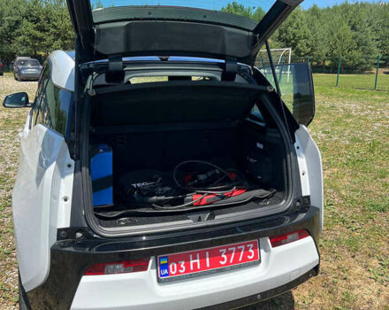 Белый БМВ И3, объемом двигателя 0 л и пробегом 160 тыс. км за 8700 $, фото 12 на Automoto.ua