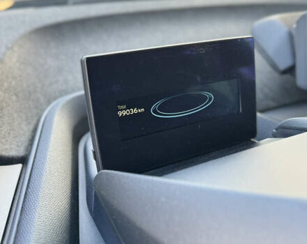 Белый БМВ И3, объемом двигателя 0 л и пробегом 90 тыс. км за 9500 $, фото 9 на Automoto.ua