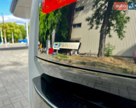 Белый БМВ И3, объемом двигателя 0 л и пробегом 90 тыс. км за 9950 $, фото 10 на Automoto.ua