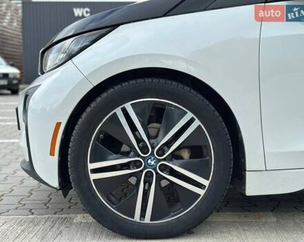 Белый БМВ И3, объемом двигателя 0.65 л и пробегом 137 тыс. км за 13000 $, фото 4 на Automoto.ua