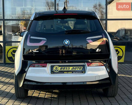 Белый БМВ И3, объемом двигателя 0 л и пробегом 72 тыс. км за 9800 $, фото 5 на Automoto.ua