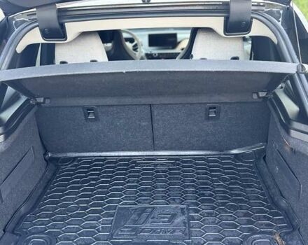 Белый БМВ И3, объемом двигателя 0 л и пробегом 110 тыс. км за 9500 $, фото 2 на Automoto.ua