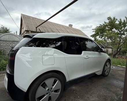 Белый БМВ И3, объемом двигателя 1 л и пробегом 105 тыс. км за 12500 $, фото 3 на Automoto.ua
