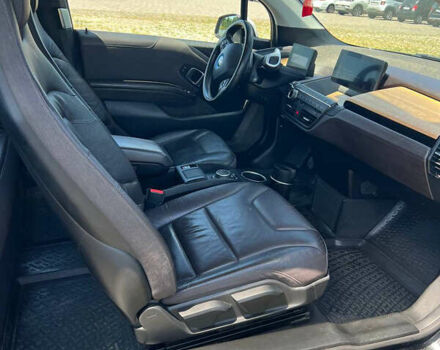 Белый БМВ И3, объемом двигателя 0 л и пробегом 160 тыс. км за 8700 $, фото 11 на Automoto.ua