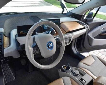 Белый БМВ И3, объемом двигателя 0.7 л и пробегом 53 тыс. км за 2700 $, фото 5 на Automoto.ua