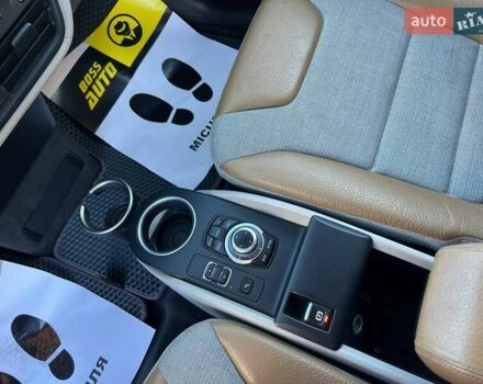 Белый БМВ И3, объемом двигателя 0 л и пробегом 72 тыс. км за 9800 $, фото 16 на Automoto.ua