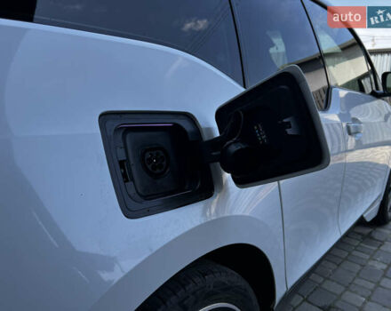 Белый БМВ И3, объемом двигателя 0 л и пробегом 100 тыс. км за 10000 $, фото 8 на Automoto.ua