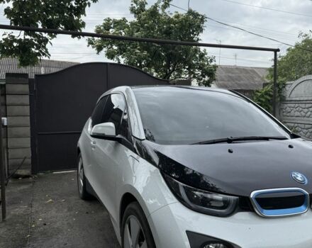 Белый БМВ И3, объемом двигателя 1 л и пробегом 105 тыс. км за 12500 $, фото 1 на Automoto.ua
