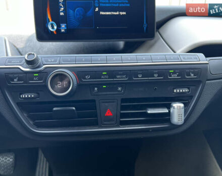 Белый БМВ И3, объемом двигателя 0 л и пробегом 100 тыс. км за 10000 $, фото 13 на Automoto.ua