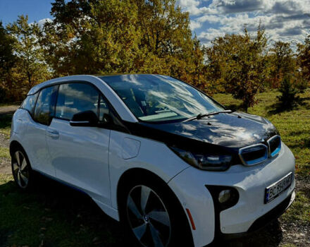 БМВ І3 2016 у Львові на Automoto.ua Білий БМВ І3, об'ємом двигуна 0.65 л та пробігом 69 тис. км за 12999 $, фото 4 на Automoto.ua