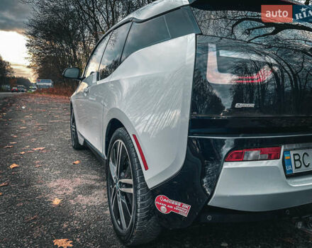 Белый БМВ И3, объемом двигателя 0 л и пробегом 90 тыс. км за 12500 $, фото 6 на Automoto.ua