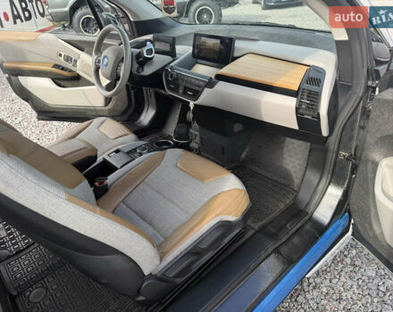 БМВ И3 2016 в Борисполе на Automoto.ua Белый БМВ И3, объемом двигателя 0.65 л и пробегом 92 тыс. км за 12999 $, фото 12 на Automoto.ua