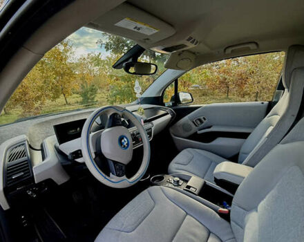 БМВ І3 2016 у Львові на Automoto.ua Білий БМВ І3, об'ємом двигуна 0.65 л та пробігом 69 тис. км за 12999 $, фото 10 на Automoto.ua