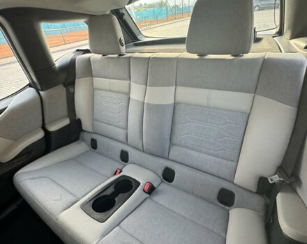 Белый БМВ И3, объемом двигателя 0 л и пробегом 106 тыс. км за 11500 $, фото 6 на Automoto.ua