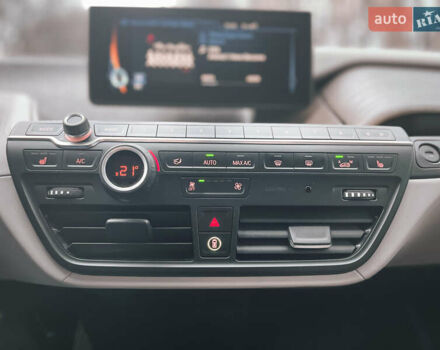 Белый БМВ И3, объемом двигателя 0 л и пробегом 90 тыс. км за 12500 $, фото 26 на Automoto.ua