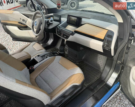 БМВ И3 2016 в Борисполе на Automoto.ua Белый БМВ И3, объемом двигателя 0.65 л и пробегом 92 тыс. км за 12999 $, фото 11 на Automoto.ua