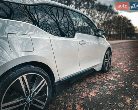 Белый БМВ И3, объемом двигателя 0 л и пробегом 90 тыс. км за 12500 $, фото 5 на Automoto.ua