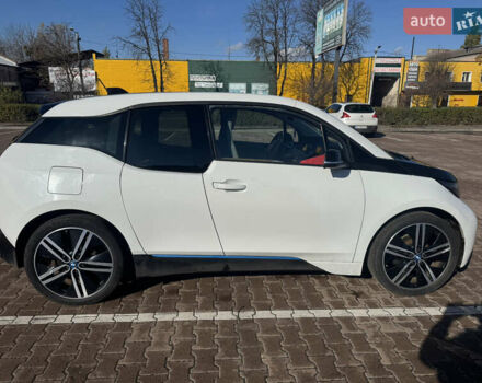 БМВ І3 2016 у Житомирі на Automoto.ua Білий БМВ І3, об'ємом двигуна 0 л та пробігом 130 тис. км за 11000 $, фото 2 на Automoto.ua