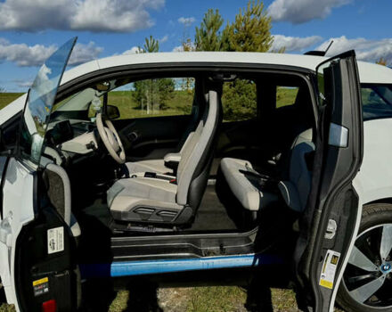 БМВ І3 2016 у Львові на Automoto.ua Білий БМВ І3, об'ємом двигуна 0.65 л та пробігом 69 тис. км за 12999 $, фото 8 на Automoto.ua