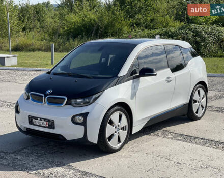 Белый БМВ И3, объемом двигателя 0 л и пробегом 29 тыс. км за 13999 $, фото 1 на Automoto.ua