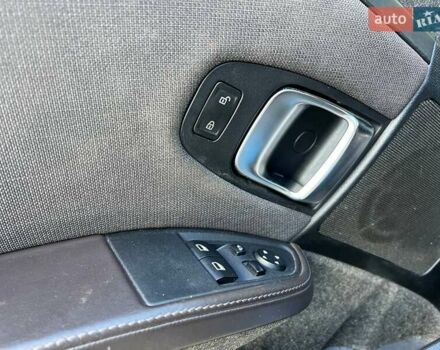 Белый БМВ И3, объемом двигателя 0 л и пробегом 137 тыс. км за 11700 $, фото 11 на Automoto.ua