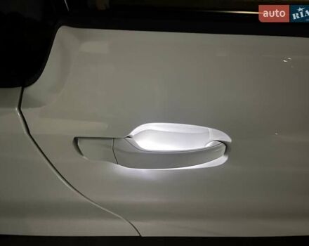 Белый БМВ И3, объемом двигателя 0 л и пробегом 67 тыс. км за 11900 $, фото 50 на Automoto.ua