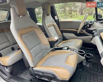 Белый БМВ И3, объемом двигателя 0 л и пробегом 67 тыс. км за 12450 $, фото 33 на Automoto.ua