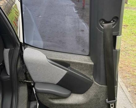 Белый БМВ И3, объемом двигателя 0 л и пробегом 58 тыс. км за 12999 $, фото 26 на Automoto.ua